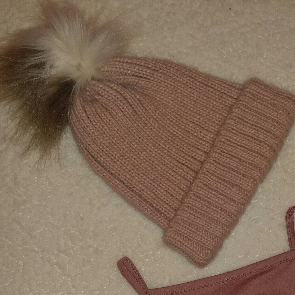 ❤❤SALE 3X25❤❤Light pink hat
